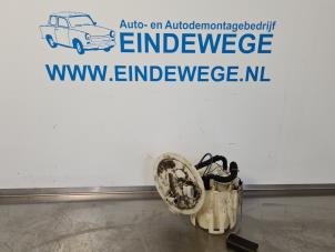 Gebruikte Tank element Pomp Opel Astra H GTC (L08) 1.4 16V Twinport Prijs € 30,00 Margeregeling aangeboden door Auto- en demontagebedrijf Eindewege