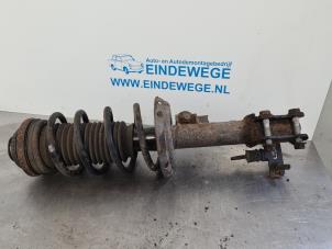 Gebruikte Mac Phersonpoot links-voor Opel Astra H GTC (L08) 1.4 16V Twinport Prijs € 40,00 Margeregeling aangeboden door Auto- en demontagebedrijf Eindewege