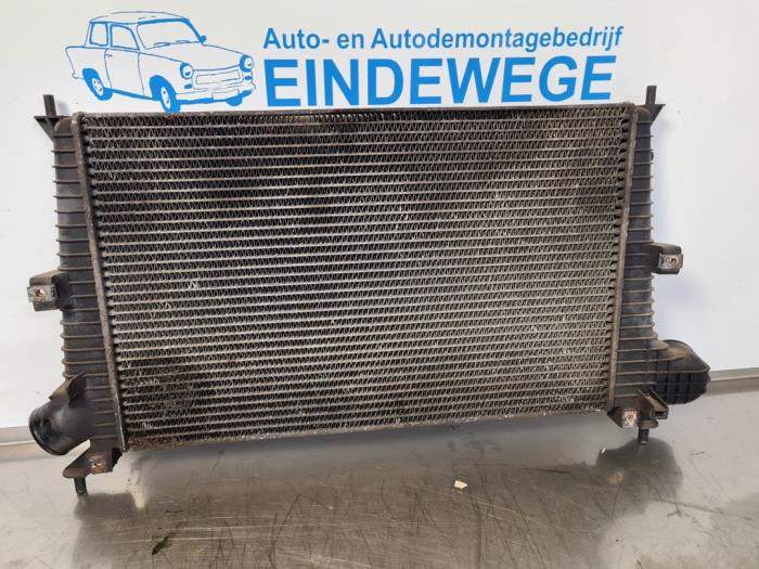 Gebruikte Intercooler Saab 9-5 (YS3E) 2.0t 16V Prijs € 35,00 Margeregeling aangeboden door Auto- en demontagebedrijf Eindewege