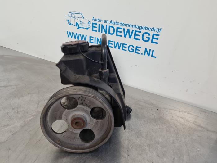 Gebruikte Servopomp Peugeot 206 SW (2E/K) 2.0 HDi Prijs € 40,00 Margeregeling aangeboden door Auto- en demontagebedrijf Eindewege