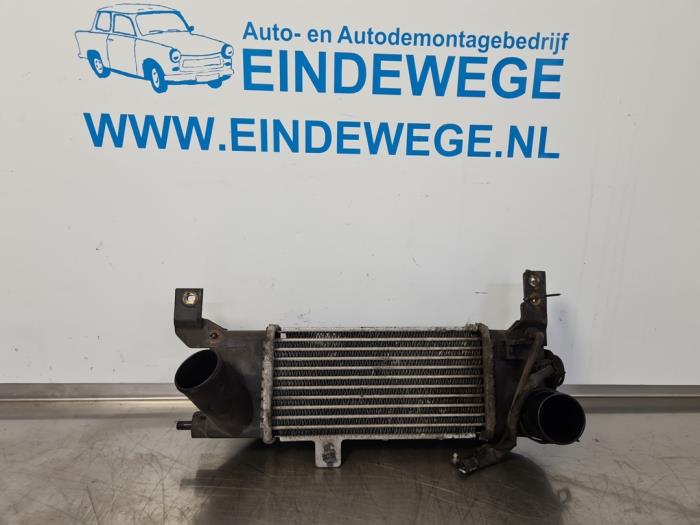 Gebruikte Intercooler Mazda Premacy 2.0 DiTD 16V Prijs € 35,00 Margeregeling aangeboden door Auto- en demontagebedrijf Eindewege