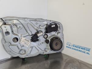 Gebruikte Raammechaniek 4Deurs links-voor Fiat Stilo MW (192C) 1.6 16V Prijs € 30,00 Margeregeling aangeboden door Auto- en demontagebedrijf Eindewege