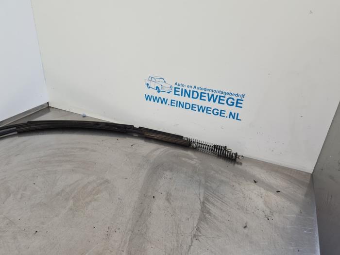 Gebruikte Handrem Kabel Fiat Seicento (187) 1.1 MPI S,SX,Sporting Prijs € 20,00 Margeregeling aangeboden door Auto- en demontagebedrijf Eindewege