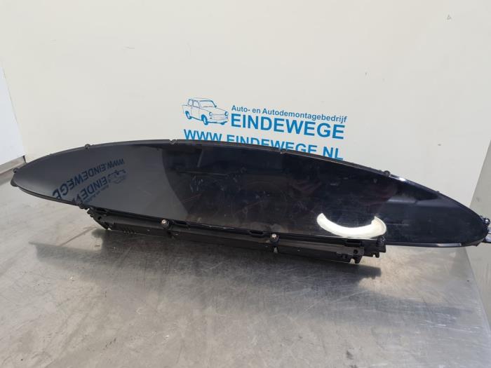Gebruikte Display Interieur Nissan Primera Traveller (W12) 1.9 dCi Prijs € 50,00 Margeregeling aangeboden door Auto- en demontagebedrijf Eindewege