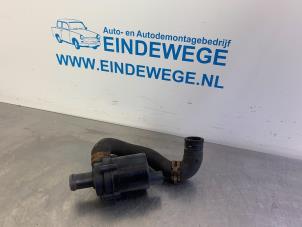 Gebruikte Watercirculatiepomp Opel Vectra C GTS 3.0 CDTI V6 24V Prijs € 30,00 Margeregeling aangeboden door Auto- en demontagebedrijf Eindewege