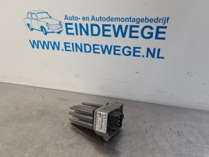 Gebruikte Kachel Weerstand BMW 5 serie (E39) 523i 24V Prijs € 30,00 Margeregeling aangeboden door Auto- en demontagebedrijf Eindewege