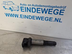 Gebruikte Bobine BMW 3 serie Touring (E46/3) 318i 16V Prijs € 15,00 Margeregeling aangeboden door Auto- en demontagebedrijf Eindewege