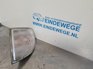 Gebruikte Richtingaanwijzer links Mercedes Vito (638.0) 2.2 CDI 108 16V Prijs € 10,00 Margeregeling aangeboden door Auto- en demontagebedrijf Eindewege