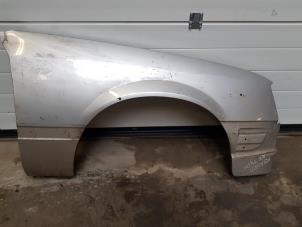 Gebruikte Voorscherm rechts Opel Rekord E1/E2/F Prijs € 50,00 Margeregeling aangeboden door Auto- en demontagebedrijf Eindewege