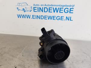 Gebruikte Luchtmassameter Mercedes C (W203) 2.2 C-200 CDI 16V Prijs € 30,00 Margeregeling aangeboden door Auto- en demontagebedrijf Eindewege