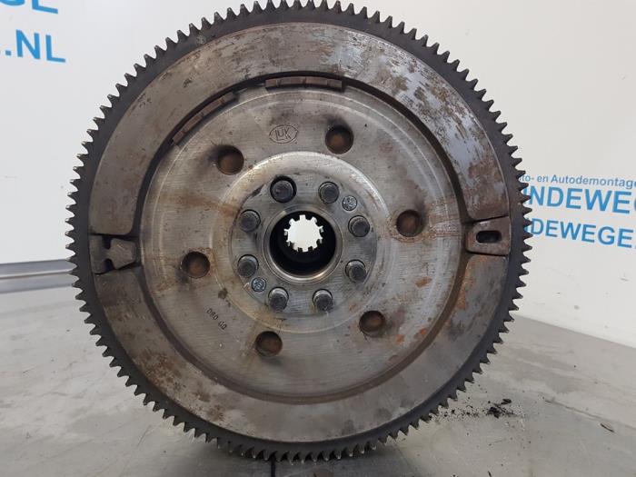 Dubbele massa vliegwiel van een BMW 3 serie Touring (E46/3) 318i 2000