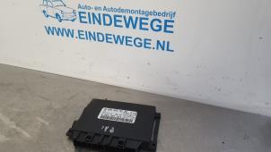 Gebruikte PDC Module Mercedes S (W220) 4.3 S-430 V8 24V Prijs € 50,00 Margeregeling aangeboden door Auto- en demontagebedrijf Eindewege