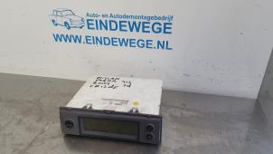 Gebruikte Display Interieur Nissan Micra (K12) 1.2 16V Prijs € 25,00 Margeregeling aangeboden door Auto- en demontagebedrijf Eindewege