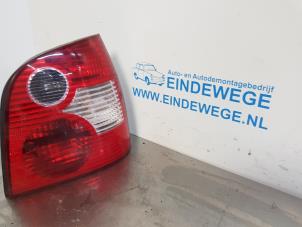 Gebruikte Achterlicht rechts Volkswagen Polo IV (9N1/2/3) 1.2 12V Prijs € 25,00 Margeregeling aangeboden door Auto- en demontagebedrijf Eindewege