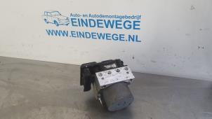 Gebruikte ABS Pomp Peugeot 107 1.0 12V Prijs € 50,00 Margeregeling aangeboden door Auto- en demontagebedrijf Eindewege
