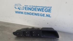 Gebruikte Combischakelaar ramen Volvo V40 (VW) 2.0 16V Prijs € 25,00 Margeregeling aangeboden door Auto- en demontagebedrijf Eindewege