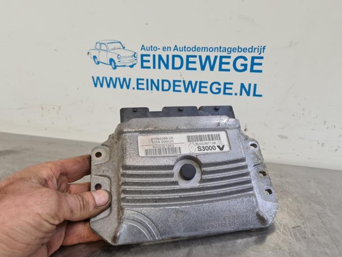 Gebruikte Computer Motormanagement Renault Grand Scénic II (JM) 1.6 16V Prijs € 65,00 Margeregeling aangeboden door Auto- en demontagebedrijf Eindewege