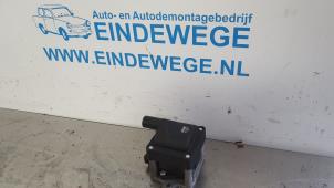 Gebruikte Bobine Volkswagen Polo III (6N1) 1.0i 45 Prijs € 20,00 Margeregeling aangeboden door Auto- en demontagebedrijf Eindewege