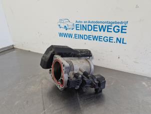 Gebruikte Gasklephuis BMW 3 serie (E36/4) 316i Prijs € 30,00 Margeregeling aangeboden door Auto- en demontagebedrijf Eindewege