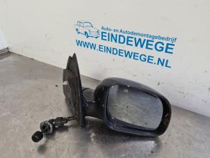 Gebruikte Spiegel Buiten rechts Seat Arosa (6H1) 1.4i Prijs € 20,00 Margeregeling aangeboden door Auto- en demontagebedrijf Eindewege