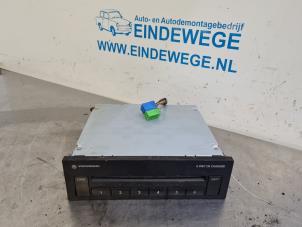Gebruikte CD Wisselaar Volkswagen Polo IV (9N1/2/3) 1.2 Prijs € 50,00 Margeregeling aangeboden door Auto- en demontagebedrijf Eindewege