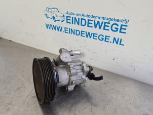 Gebruikte Stuurbekrachtiging Pomp Volkswagen Lupo (6X1) 1.0 MPi 50 Prijs € 65,00 Margeregeling aangeboden door Auto- en demontagebedrijf Eindewege