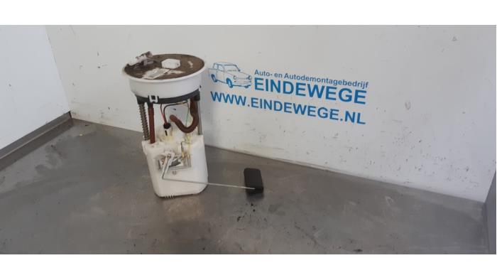 Gebruikte Tank element Pomp Suzuki Splash 1.2 16V Prijs € 30,00 Margeregeling aangeboden door Auto- en demontagebedrijf Eindewege