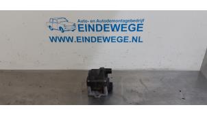 Gebruikte Bobine Volkswagen Polo III (6N1) 1.4i 60 Prijs € 20,00 Margeregeling aangeboden door Auto- en demontagebedrijf Eindewege