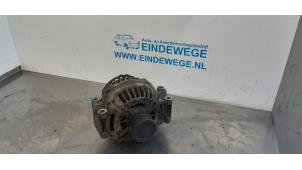 Gebruikte Dynamo Audi A4 (B6) 2.0 20V Prijs € 40,00 Margeregeling aangeboden door Auto- en demontagebedrijf Eindewege