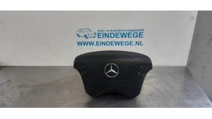 Gebruikte Airbag links (Stuur) Mercedes CLK (W208) 2.3 230K 16V Prijs € 75,00 Margeregeling aangeboden door Auto- en demontagebedrijf Eindewege