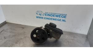 Gebruikte Stuurpomp Ford Mondeo III 2.0 16V Prijs € 40,00 Margeregeling aangeboden door Auto- en demontagebedrijf Eindewege