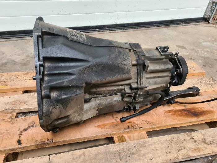 Gebruikte Versnellingsbak Mercedes C Sportcoupé (C203) 2.2 C-220 CDI 16V Prijs € 205,00 Margeregeling aangeboden door Auto- en demontagebedrijf Eindewege
