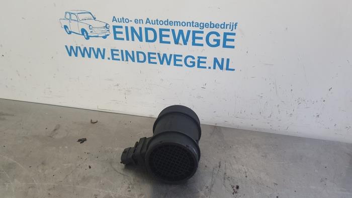 Gebruikte Luchtmassameter Opel Vectra C GTS 1.9 CDTI 120 Prijs € 25,00 Margeregeling aangeboden door Auto- en demontagebedrijf Eindewege