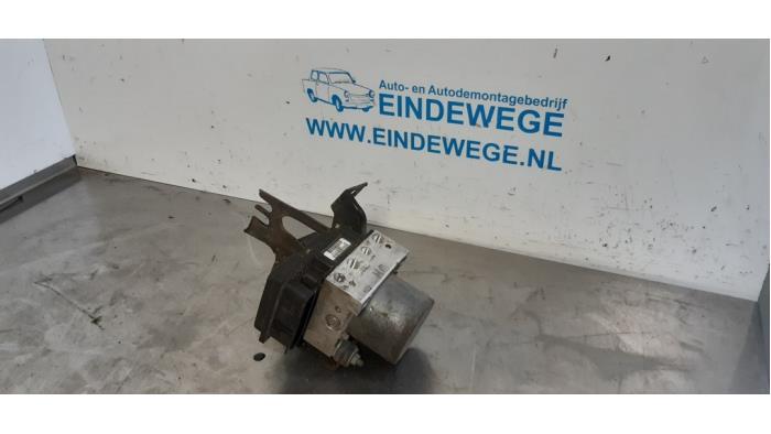 Gebruikte ABS Pomp Opel Meriva (A) 1.7 CDTI 16V Prijs € 50,00 Margeregeling aangeboden door Auto- en demontagebedrijf Eindewege