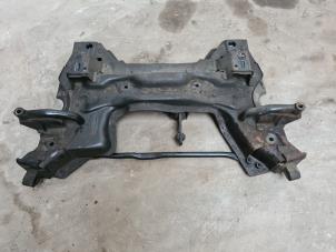 Gebruikte Subframe Peugeot 207/207+ (WA/WC/WM) 1.4 16V Prijs € 60,00 Margeregeling aangeboden door Auto- en demontagebedrijf Eindewege