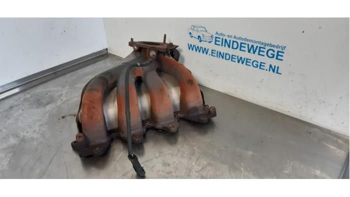 Gebruikte Spruitstuk Uitlaat Renault Scénic II (JM) 2.0 16V Prijs € 50,00 Margeregeling aangeboden door Auto- en demontagebedrijf Eindewege