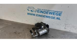 Gebruikte Gasklephuis Nissan Micra (K13) 1.2 12V Prijs € 70,00 Margeregeling aangeboden door Auto- en demontagebedrijf Eindewege