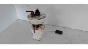 Gebruikte Tank element Pomp Ford Fiesta 6 (JA8) 1.25 16V Prijs € 50,00 Margeregeling aangeboden door Auto- en demontagebedrijf Eindewege