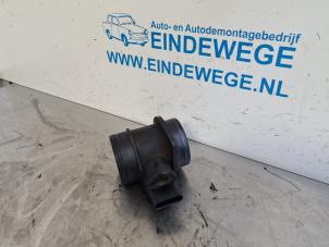 Gebruikte Luchtmassameter Volkswagen Caddy III (2KA,2KH,2CA,2CH) 1.9 TDI Prijs € 20,00 Margeregeling aangeboden door Auto- en demontagebedrijf Eindewege