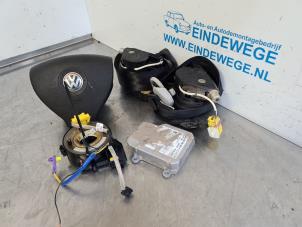 Gebruikte Module + Airbag Set Volkswagen Caddy III (2KA,2KH,2CA,2CH) 1.9 TDI Prijs € 250,00 Margeregeling aangeboden door Auto- en demontagebedrijf Eindewege