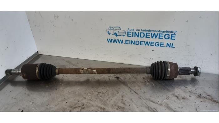Gebruikte Steekas links-achter Landrover Range Rover Evoque (LVJ/LVS) 2.2 TD4 16V 5-drs. Prijs € 55,00 Margeregeling aangeboden door Auto- en demontagebedrijf Eindewege