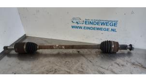 Gebruikte Aandrijfas links-achter Landrover Range Rover Evoque (LVJ/LVS) 2.2 TD4 16V 5-drs. Prijs € 55,00 Margeregeling aangeboden door Auto- en demontagebedrijf Eindewege