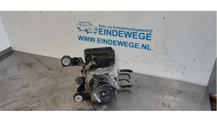 Gebruikte ABS Pomp Landrover Range Rover Evoque (LVJ/LVS) 2.2 TD4 16V 5-drs. Prijs € 188,50 Margeregeling aangeboden door Auto- en demontagebedrijf Eindewege