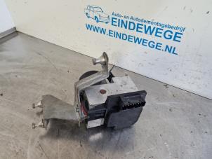 Gebruikte ABS Pomp Mercedes S (W220) 3.2 S-320 18V Prijs € 55,00 Margeregeling aangeboden door Auto- en demontagebedrijf Eindewege