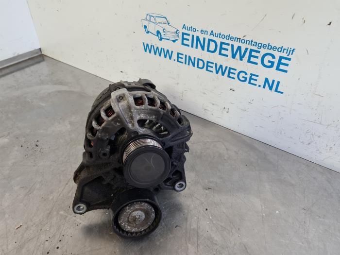 Gebruikte Dynamo Mercedes C (C204) 1.6 C-180 16V BlueEfficiency Prijs € 138,50 Margeregeling aangeboden door Auto- en demontagebedrijf Eindewege
