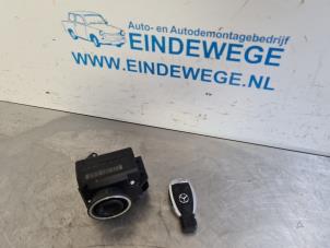 Gebruikte Kontaktslot + Sleutel Mercedes C (C204) 1.6 C-180 16V BlueEfficiency Prijs € 113,50 Margeregeling aangeboden door Auto- en demontagebedrijf Eindewege
