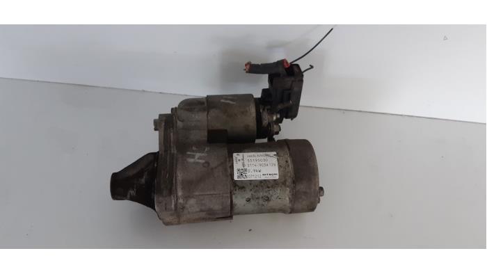 Gebruikte Startmotor Fiat Grande Punto (199) 1.4 16V Prijs € 25,00 Margeregeling aangeboden door Auto- en demontagebedrijf Eindewege