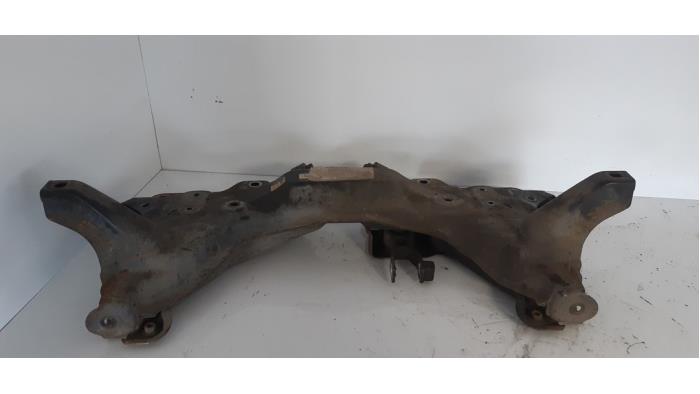 Gebruikte Subframe Fiat Grande Punto (199) 1.4 16V Prijs € 65,00 Margeregeling aangeboden door Auto- en demontagebedrijf Eindewege