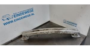 Gebruikte Bumperframe achter Landrover Range Rover Evoque (LVJ/LVS) 2.2 TD4 16V 5-drs. Prijs € 75,00 Margeregeling aangeboden door Auto- en demontagebedrijf Eindewege