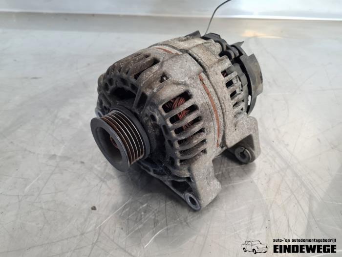 Gebruikte Dynamo Opel Meriva (A) 1.4 16V Twinport Prijs € 35,00 Margeregeling aangeboden door Auto- en demontagebedrijf Eindewege